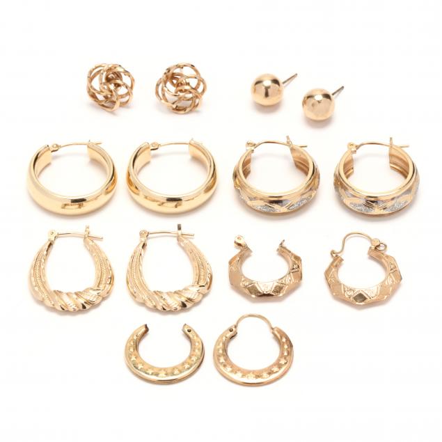 SEVEN PAIRS OF GOLD EARRINGS To