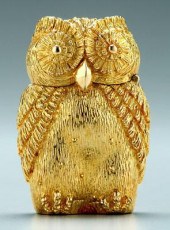 Seven pieces gold owl jewelry: