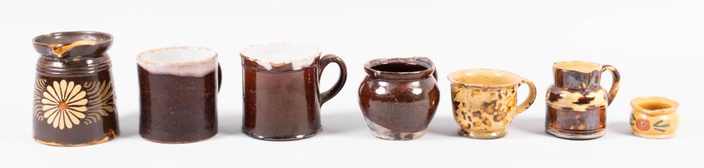 SEVEN SMALL GLAZED POTTERY
