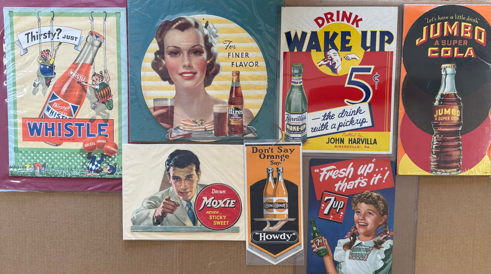 SEVEN SODA STAND UP AND HANGING