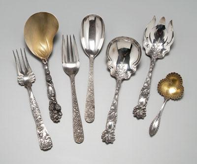 Seven sterling serving pieces: