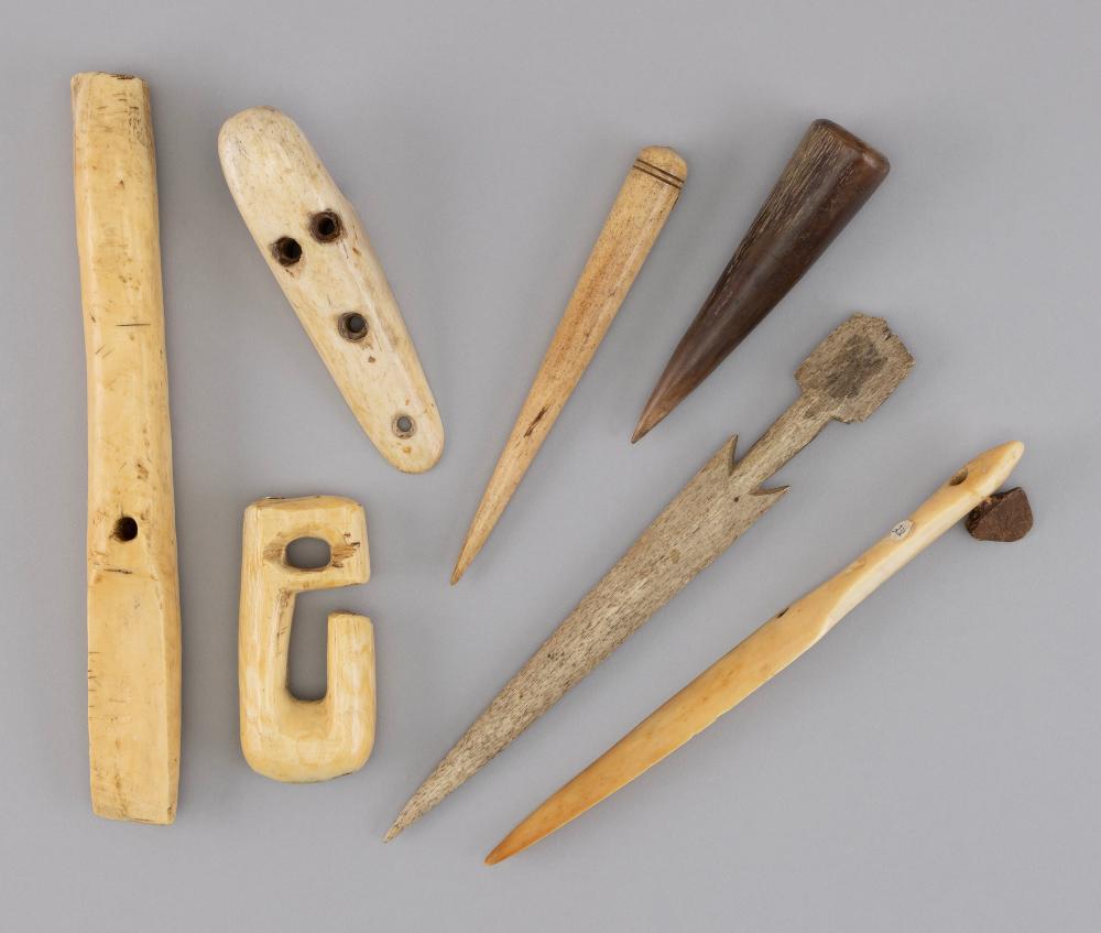 SEVEN WHALEBONE AND HORN IMPLEMENTS