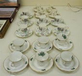 SEVENTEEN EUROPEAN PORCELAIN D