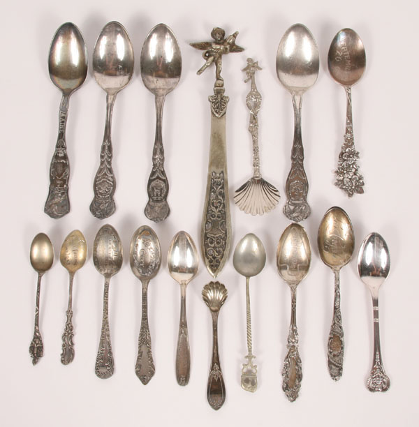 Seventeen piece lot including