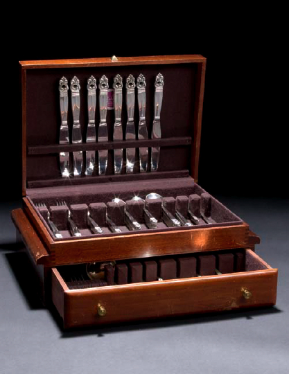 Seventy-Eight Pieces of "Royal