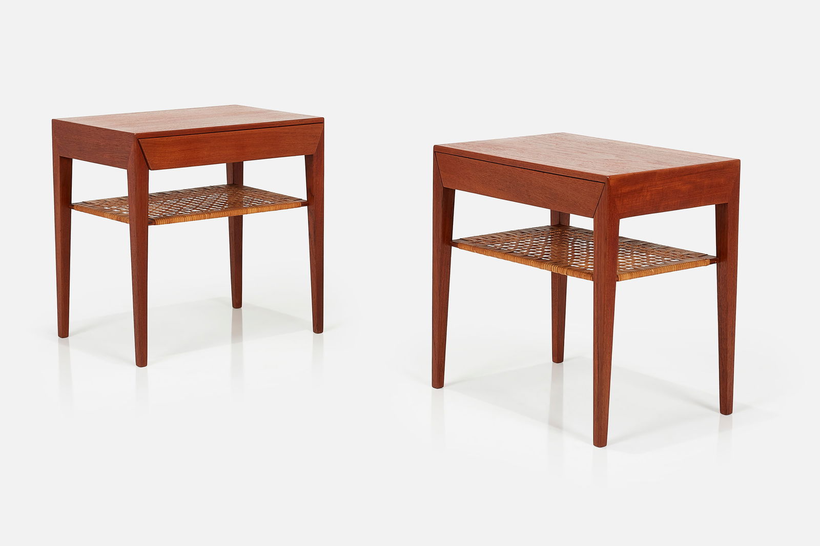 SEVERIN HANSEN JR., NIGHTSTANDS