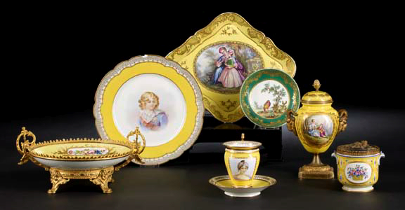 Sevres Fond Jaune-Bordered
