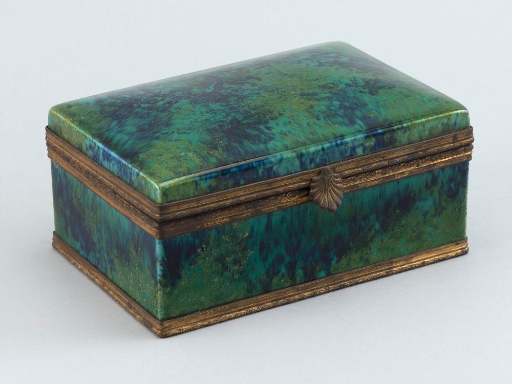 SEVRES MOTTLED GREEN AND