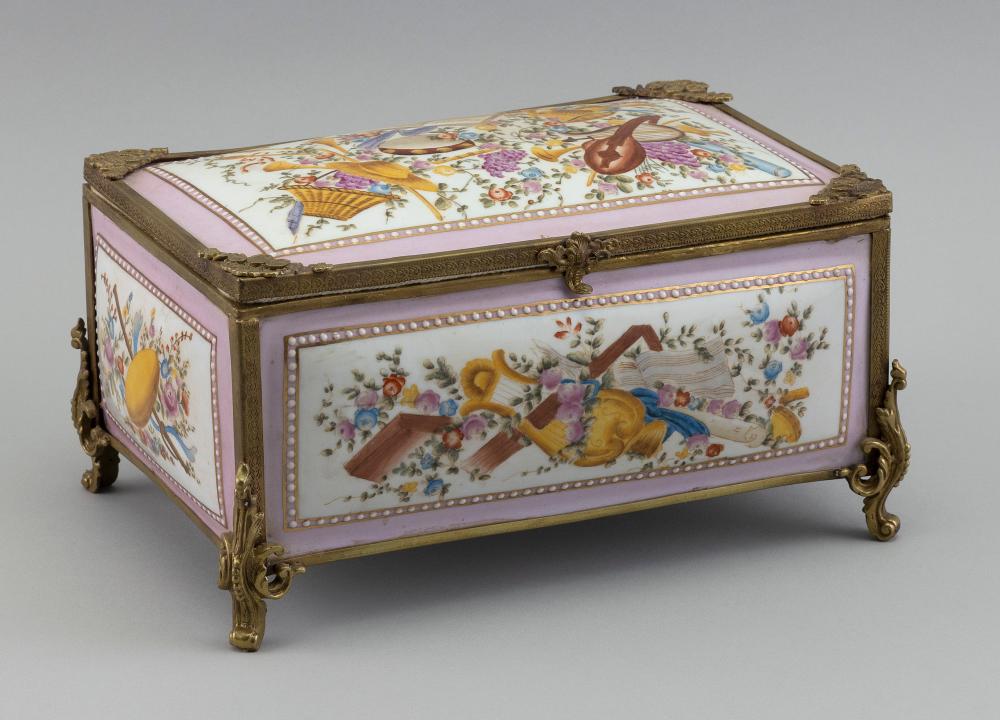 SEVRES PORCELAIN JEWEL CASKET EARLY