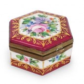 SEVRES PORCELAIN TRINKET BOXDE