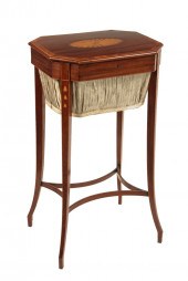 SEWING STAND - English Hepplew