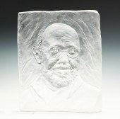 Sgn. Matthews Glass Portrait o