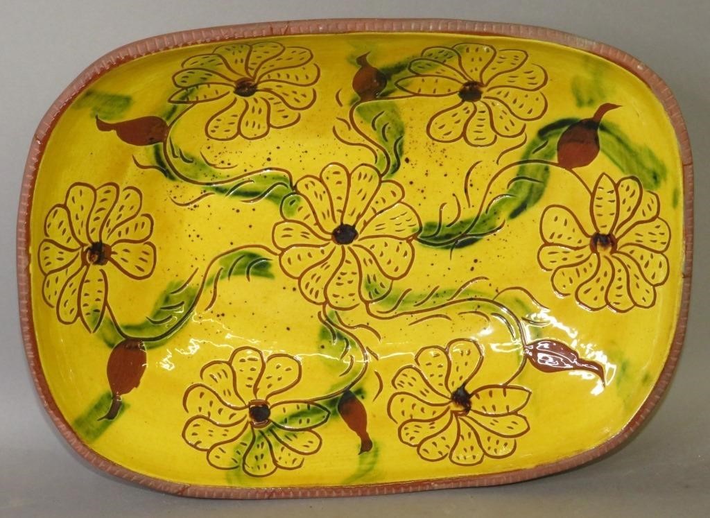 SGRAFFITO DECORATED FLORAL