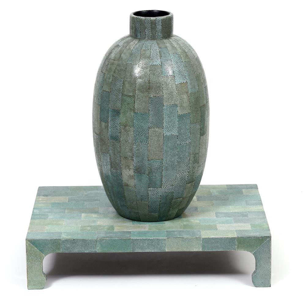 SHAGREEN VASE AND TABLE