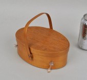 SHAKER BENTWOOD SWING HANDLED