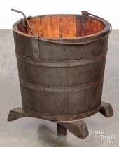 SHAKER MAPLE SYRUP BUCKET, 19T