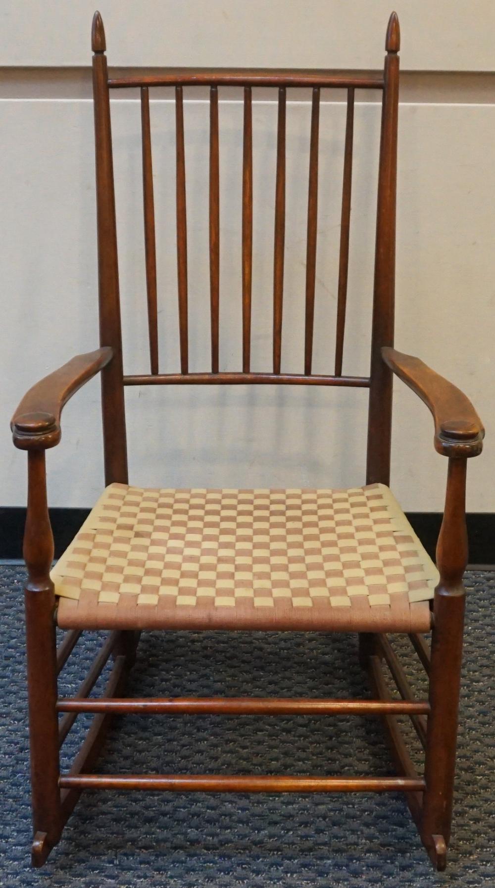 SHAKER STYLE WOVEN SEAT
