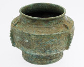 SHANG DYNASTY STYLE BRONZE POT