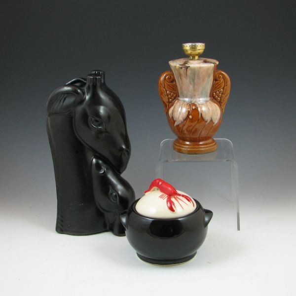 Shawnee black giraffes head vase