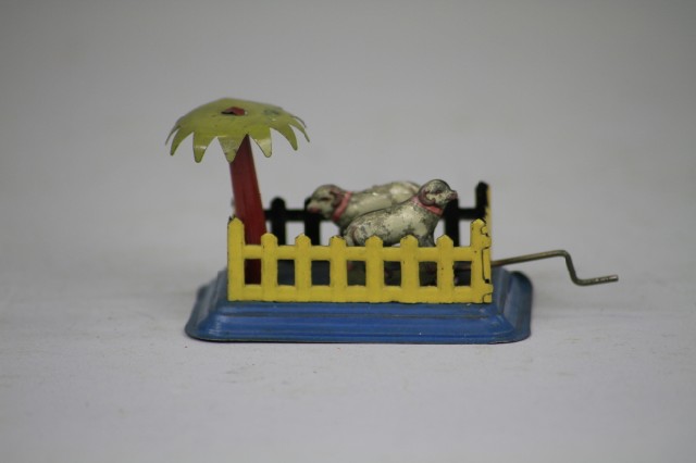 SHEEP IN PEN PENNY TOY Fischer