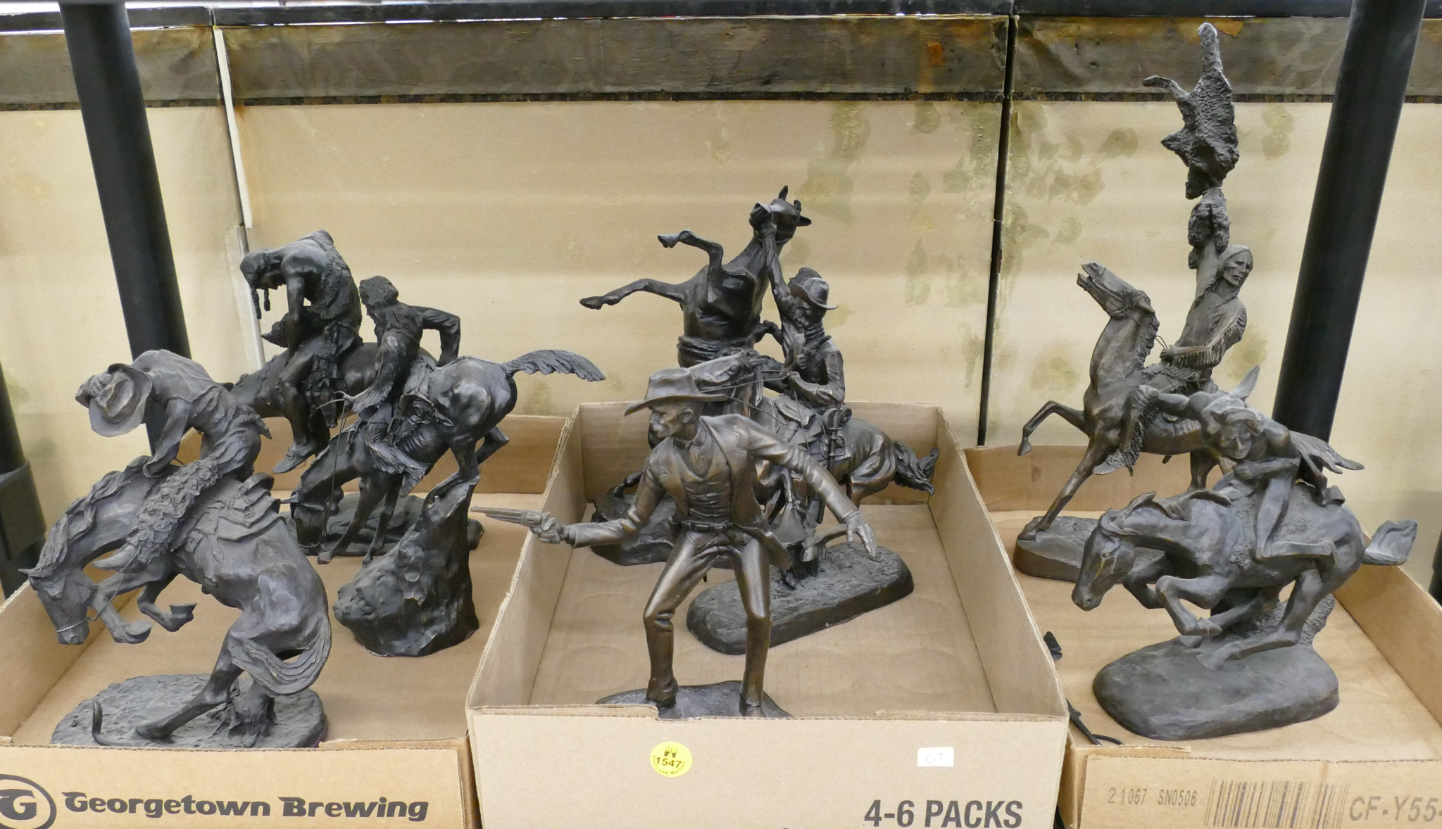 Shelf 8pc New England Collector