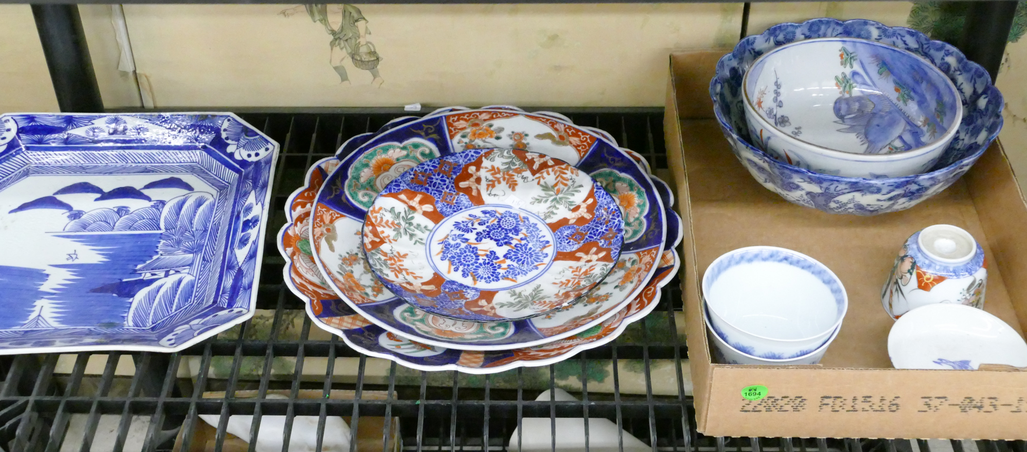 Shelf Old Japanese Imari Porcelain