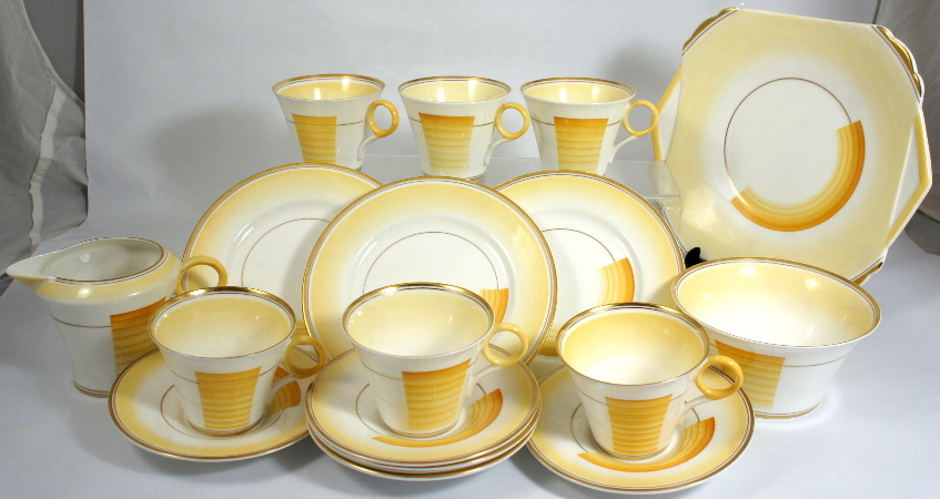 Shelley Art Deco design Tea Set