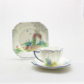 SHELLEY BONE CHINA TEA TRIO, Q