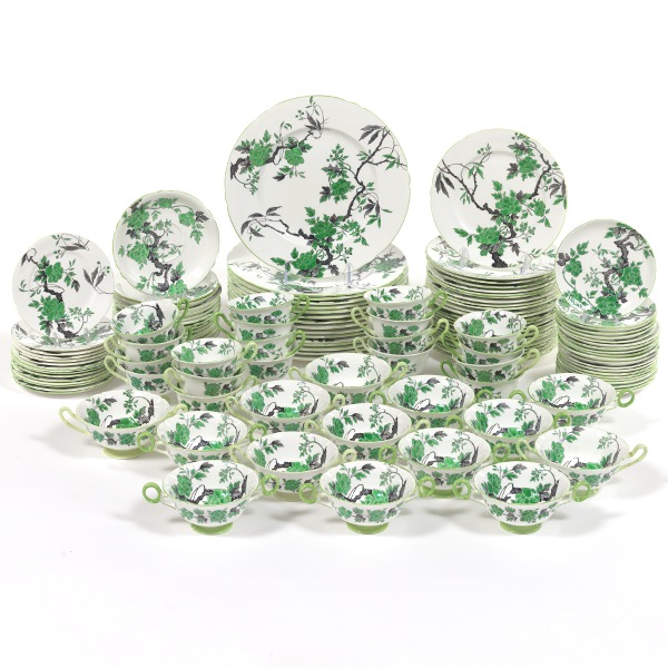 SHELLEY PORCELAIN SERVICE,