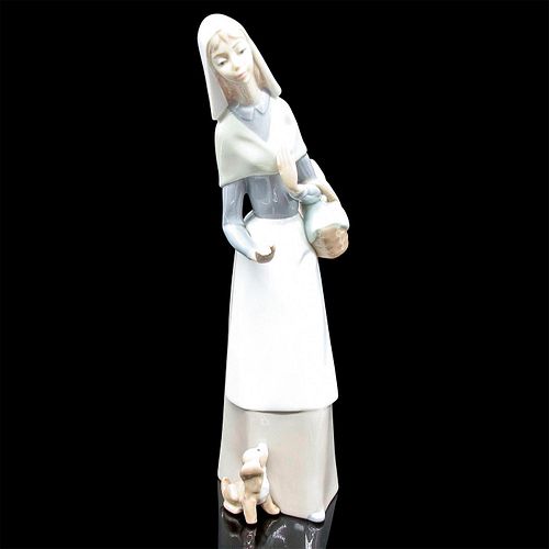 SHEPHERDESS W/DOG 1001034 -