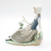 SHEPHERDESS WITH DOVE 1004660