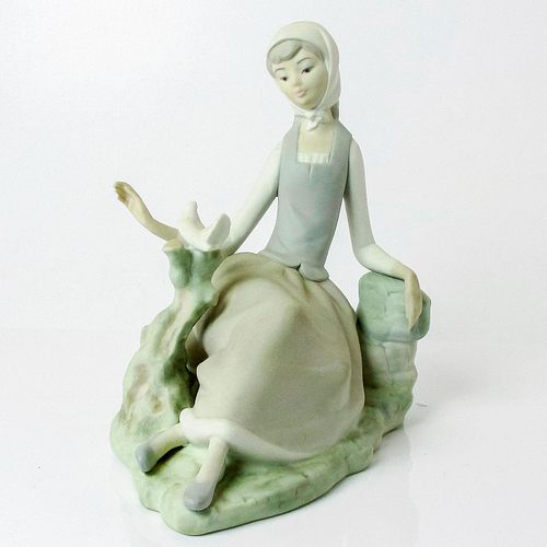 SHEPHERDESS WITH DOVE 1014660 -