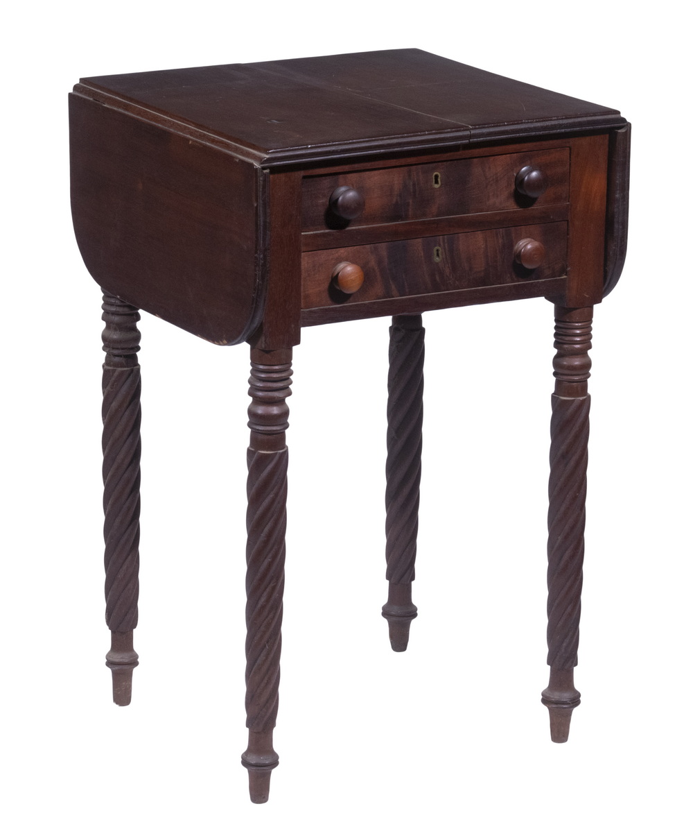 SHERATON DROP-LEAF SIDE TABLE