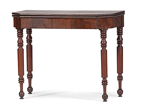 Sheraton Gaming Table
