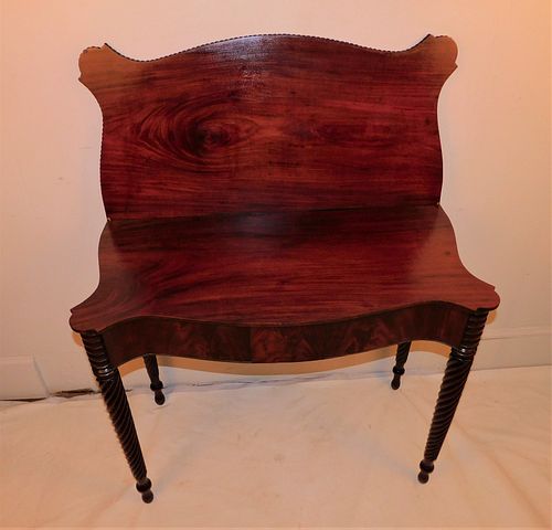 SHERATON MAHOGANY CARD TABLEFine