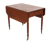 SHERATON MAHOGANY DROP-LEAF TA