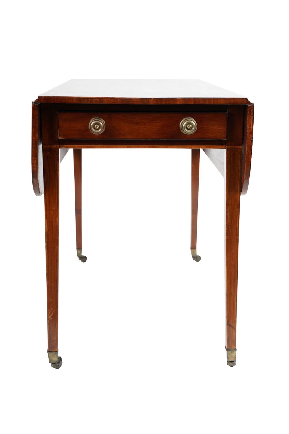 SHERATON MAHOGANY PEMBROKE
