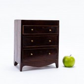 SHERATON MAHOGANY SALESMAN SAM