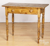 SHERATON PAINTED DRESSING TABL
