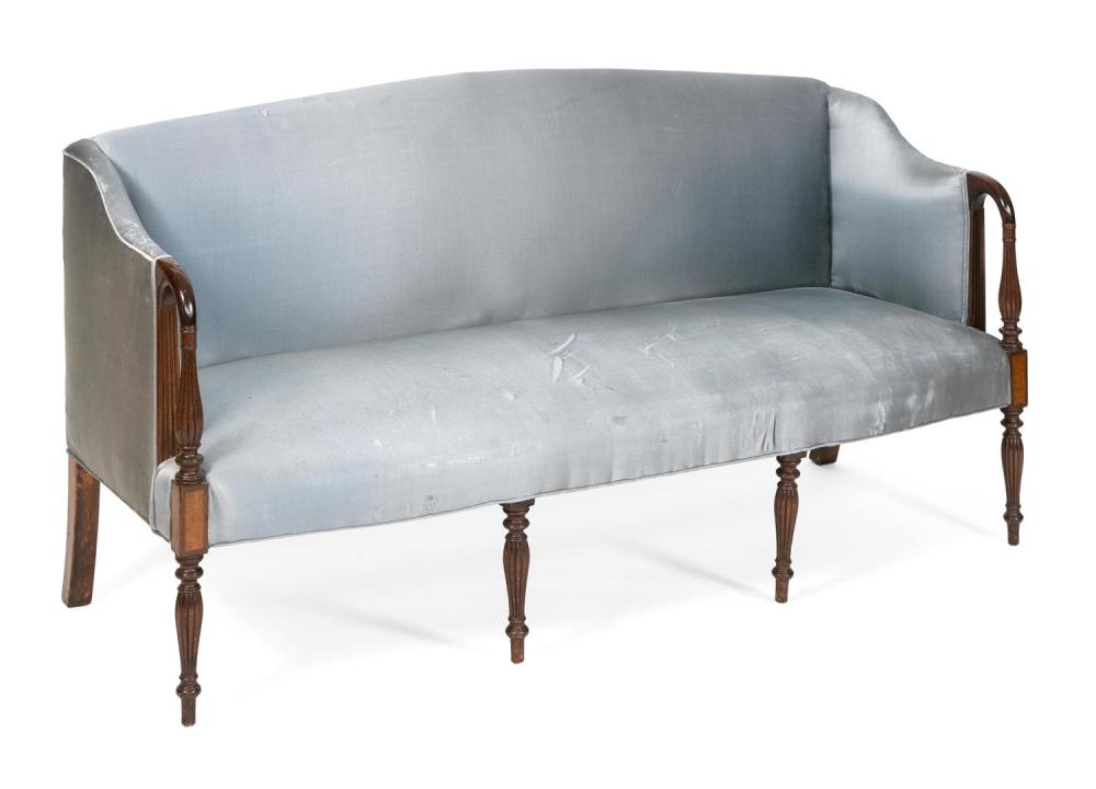 SHERATON SOFA NORTH SHORE OF