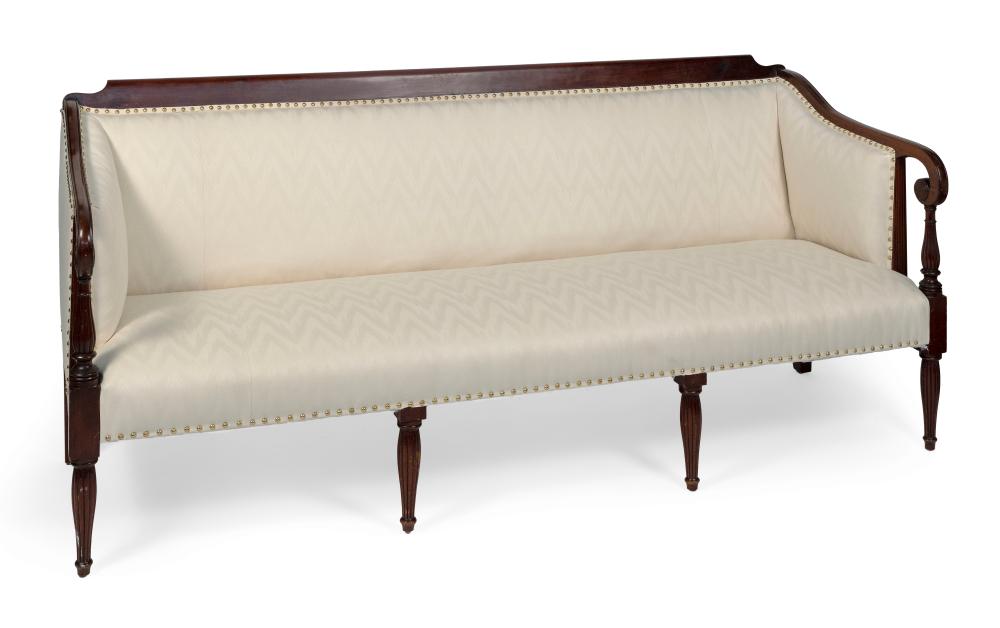 SHERATON SOFA NORTH SHORE OF