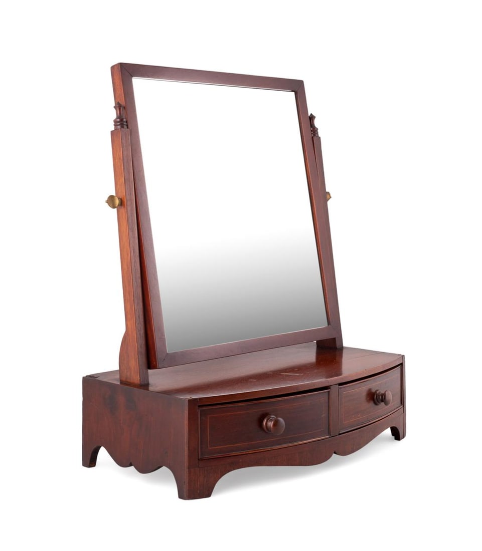 SHERATON STYLE MAHOGANY DRESSING