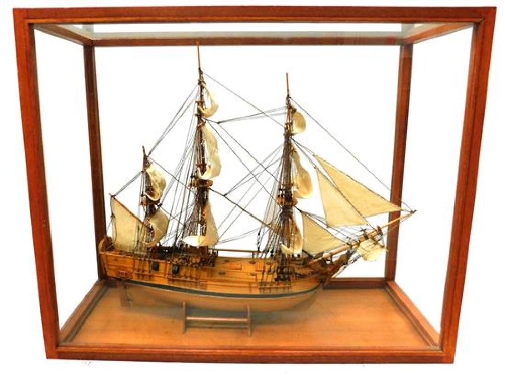 SHIP MODEL, CASED MODEL OF A