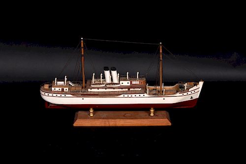 SHIP MODEL OF SS PRESIDENTWooden
