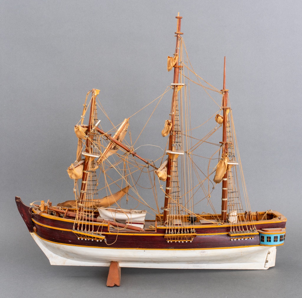 SHIP MODEL "THE BOUNTY" Ship