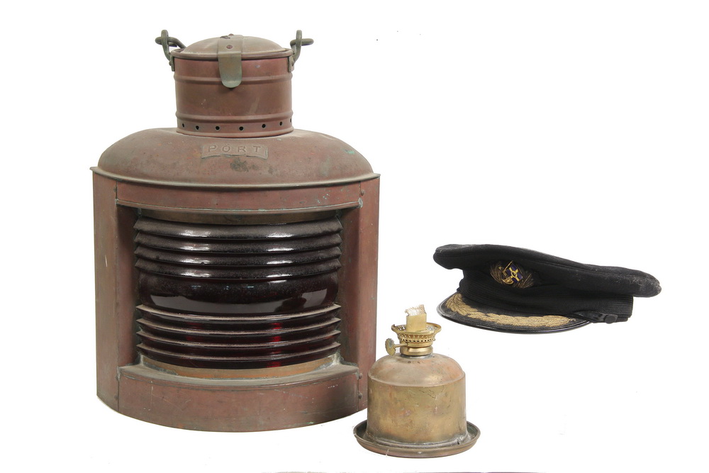 SHIPS LIGHT & CAPTAIN'S CAP - Brass