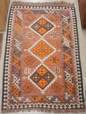 SHIRAZ KILIM RUG, 8 FT 4 IN X