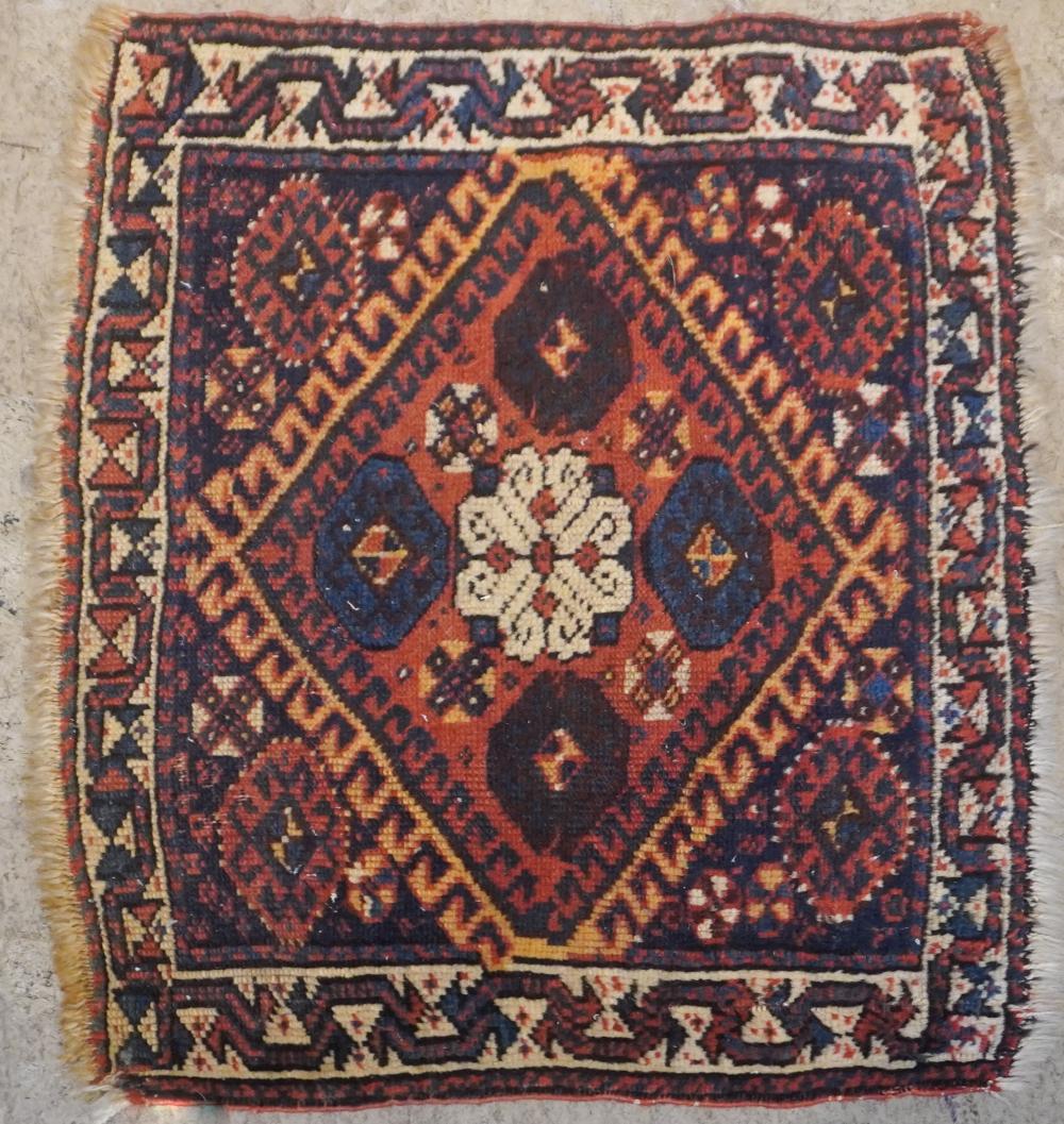 SHIRAZ RUG, 2.1 X 1.9 FT. (5.3 X