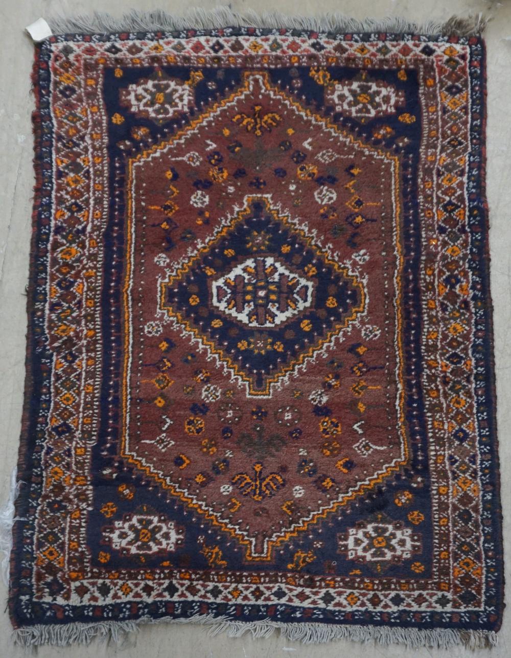 SHIRAZ RUG, 4FT 8IN X 3FT 6INShiraz