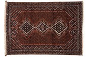 Shiraz Rug Iranian.?A Shiraz r